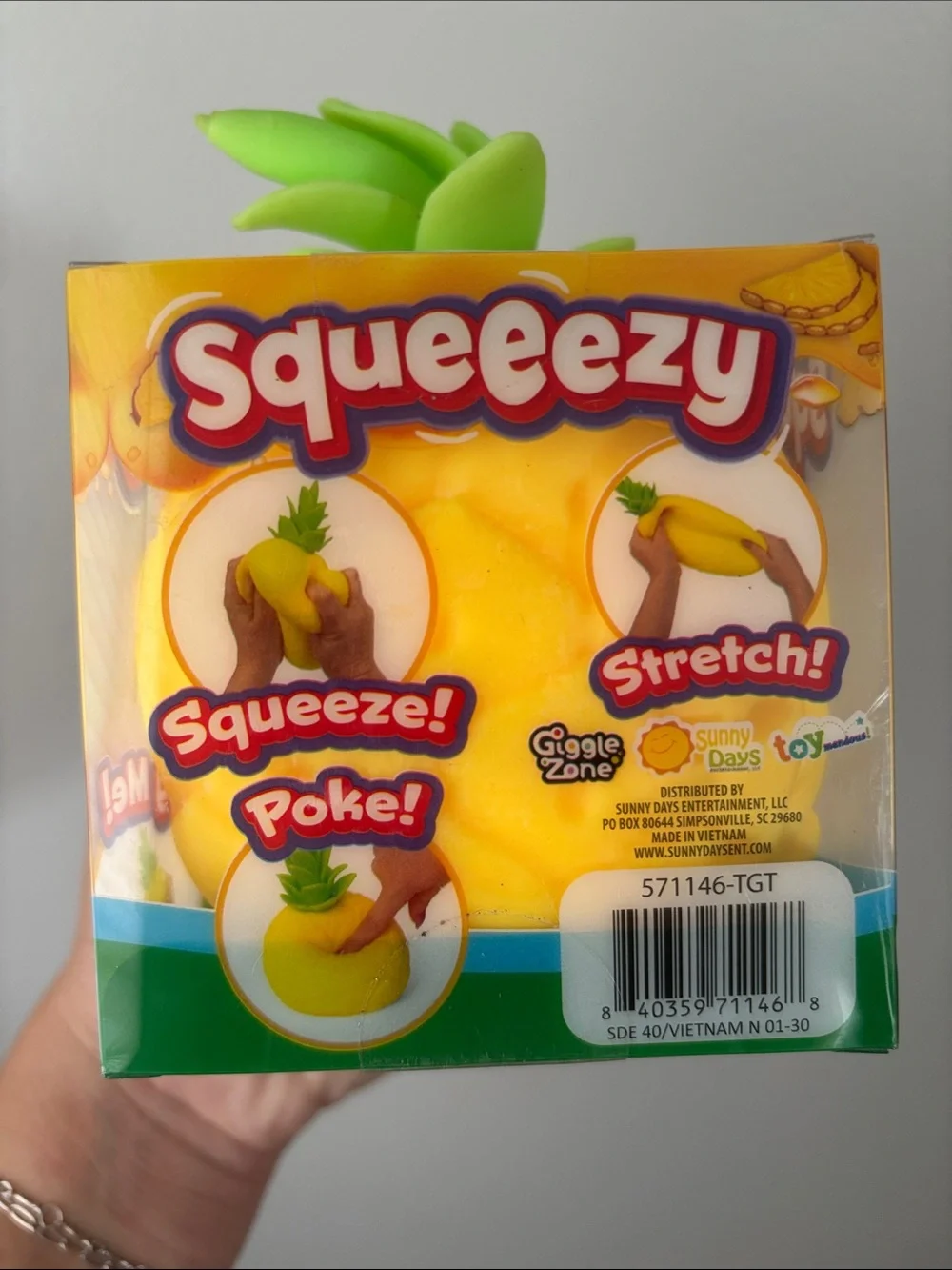 Sunny Days Entertainment Squeeezy Pineapple fidget toy